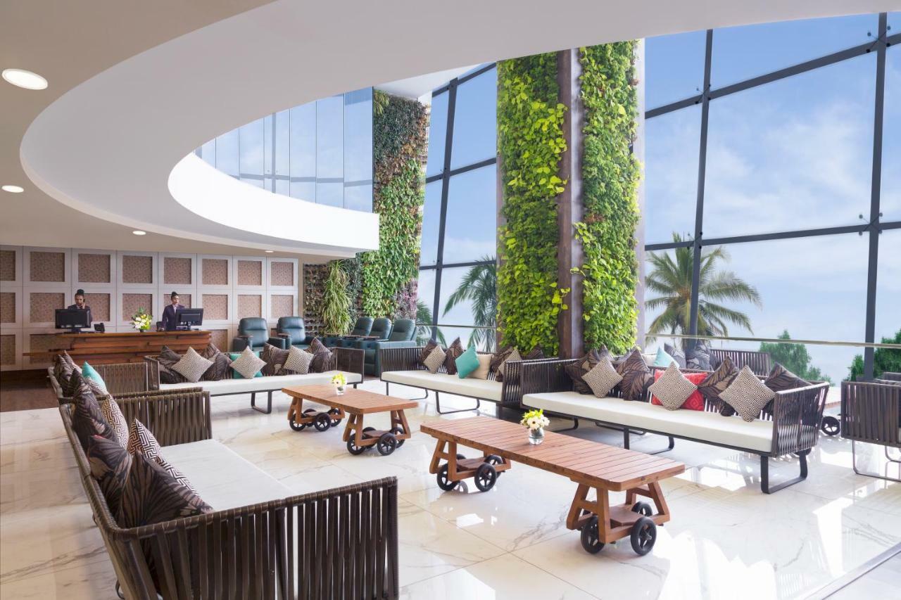Regenta Central Hotel & Convention Centre Nágpur Kültér fotó