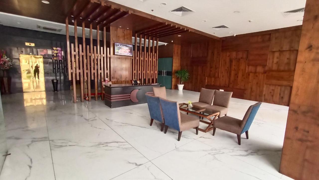 Regenta Central Hotel & Convention Centre Nágpur Kültér fotó
